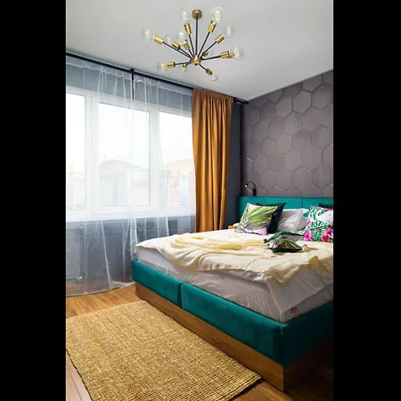 Golden Hour - One Bedroom - Next To Cismigiu Park And Victoria Avenue * Бухарест